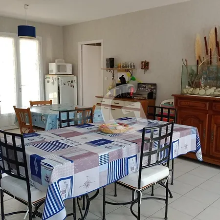 Maison A 150m De La Du Rocher, 4 Pers, Terrasse, Garage, Parking Prive, A Sur - Fr-1-357-321 펜션 롱주빌 쉬르메르